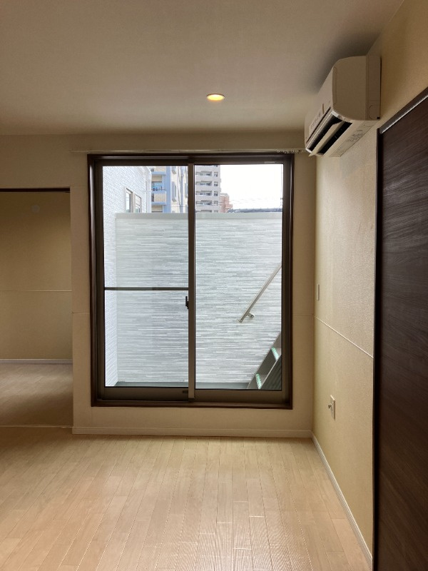 GRANDTIC TONG'S大橋の玄関
