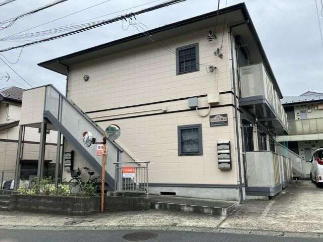 ソレジオ鳥山の外観