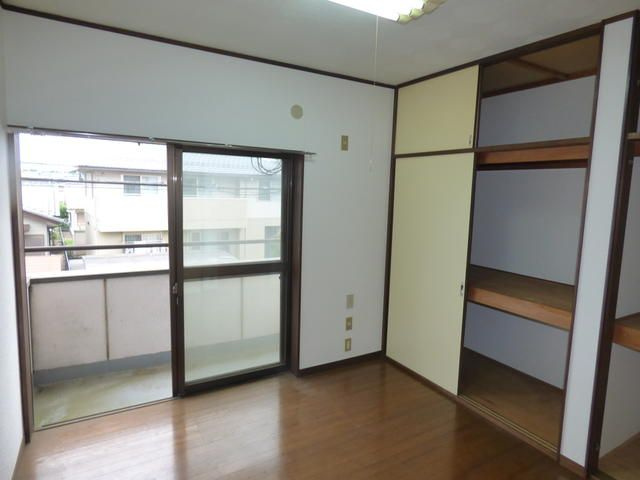 入間市大字下藤沢の賃貸マンションの居間・リビング