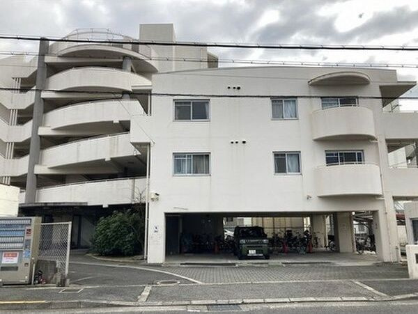 ウエストロー西取石