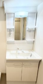 サンコーレジデンスの洗面所|コンパクトで使いやすい洗面所
