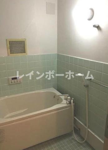 キャッスル稲毛の浴室