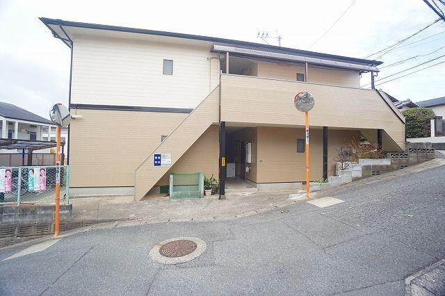 塚本コーポ