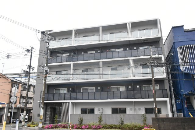 西宮市鳴尾町５丁目の賃貸マンションの外観