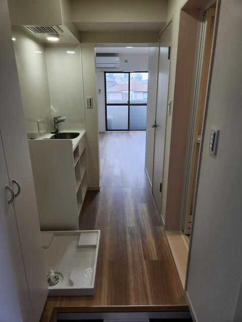 登戸ハイツの玄関