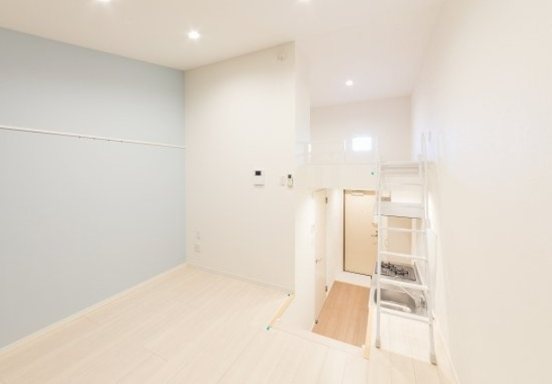 市川市南八幡２丁目のアパート
