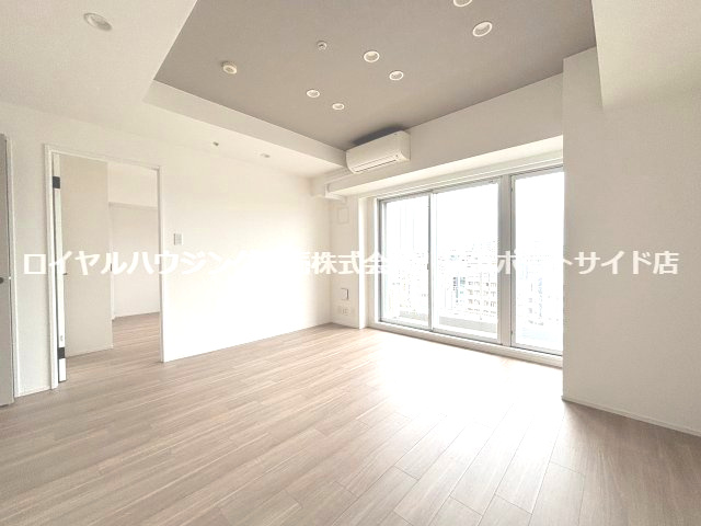 ※同タイプの室内画像になります。/写真と現況が異なる場合は現況優先となります。