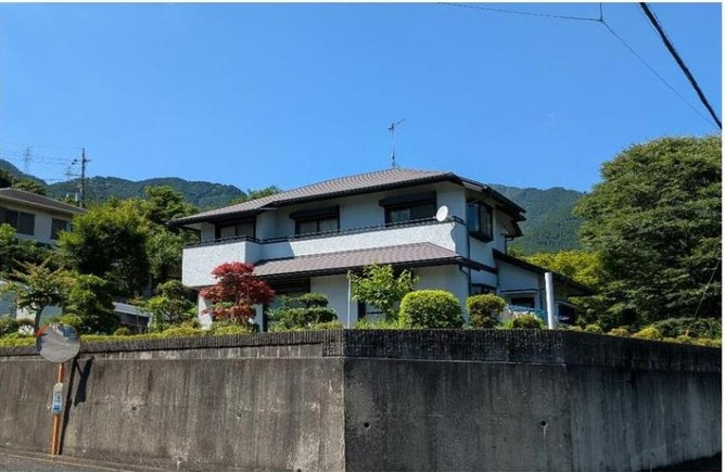 秦野市蓑毛　中古戸建　153.62坪の外観