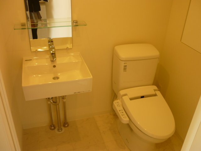 プレール・ドゥーク有明のトイレ|清潔感のあるトイレです