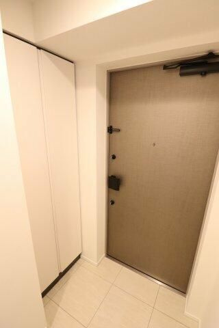 GENOVIA新子安の玄関