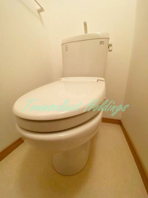横浜市戸塚区戸塚町の賃貸マンションのトイレ