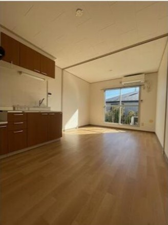 狛江市駒井町２丁目の賃貸マンションの居間・リビング