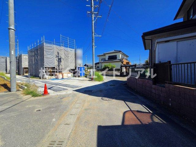 可児市土田往還北　第2　全3棟の前面道路含む現地写真