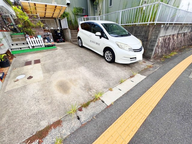 植木メゾネット№2の駐車場