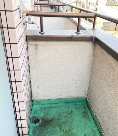 小金井市東町４丁目の賃貸マンションのバルコニー