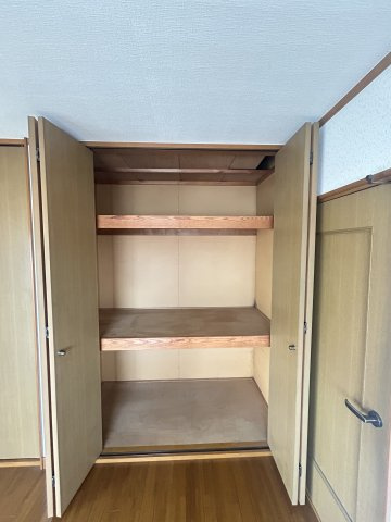あたご戸建の収納