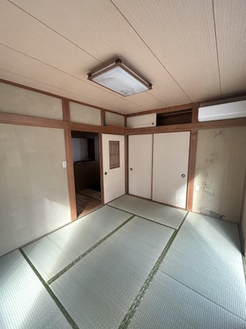 あたご戸建の内装
