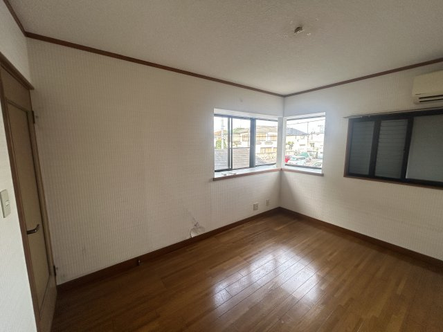 あたご戸建の内装