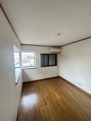 あたご戸建の内装