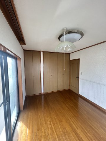 あたご戸建の内装