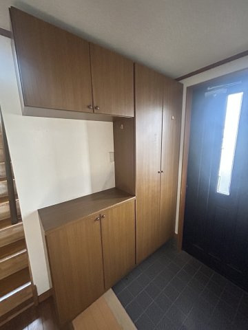 あたご戸建の玄関