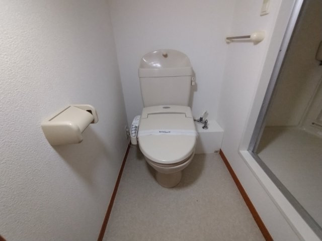 【その他】 | レオパレスマリアンナベルグ | 温水洗浄便座設置