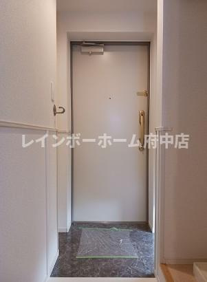 ルピナスⅢの玄関