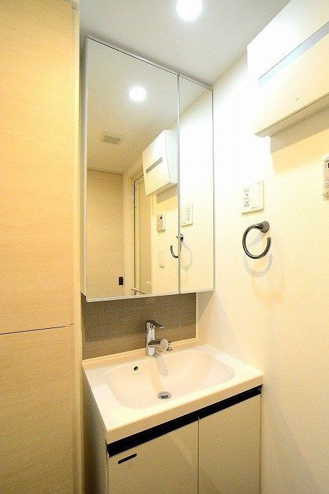八王子市新町の賃貸マンションの独立洗面台