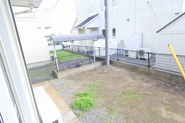 Ｄ・Ｏ・ＩつくばＣ棟の庭