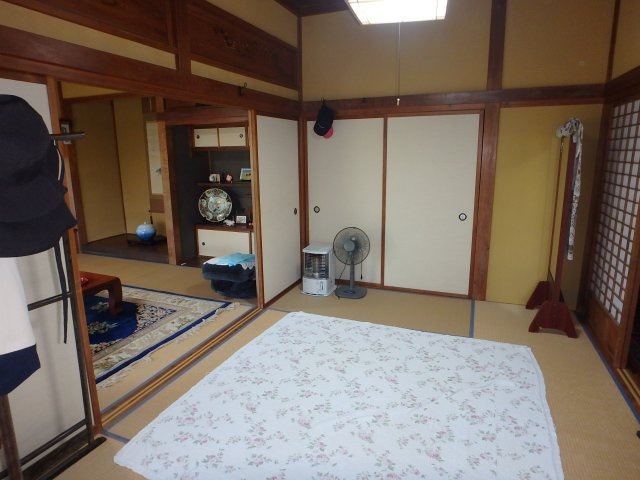 S1808H　白浜平屋中古住宅の収納|押し入れ
