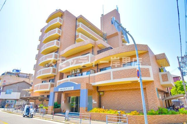 シャルマンハイツ住之江の外観