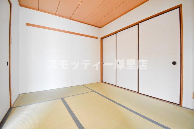 シャルマンハイツ住之江の和室