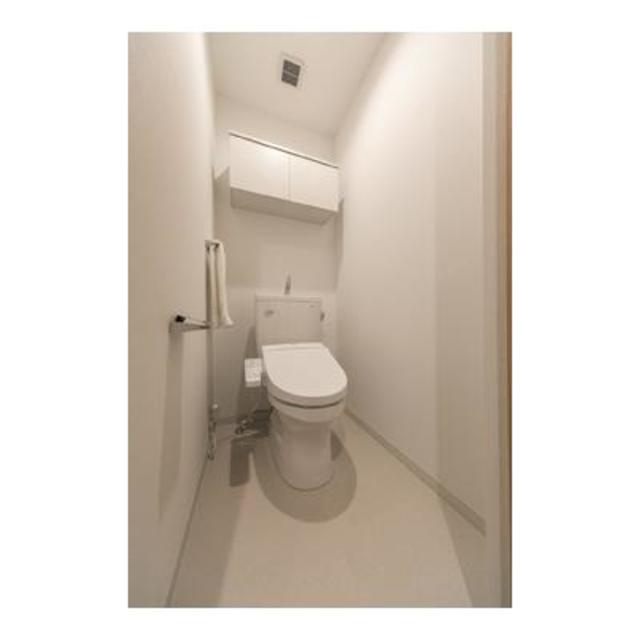 高橋マンションのトイレ|※写真は同タイプ住戸です。