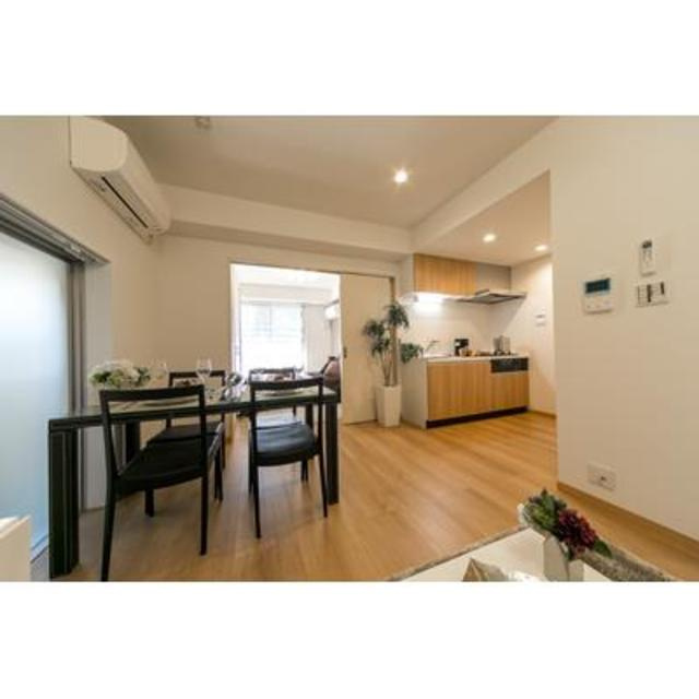高橋マンションの居間・リビング|※写真は同タイプ住戸です。