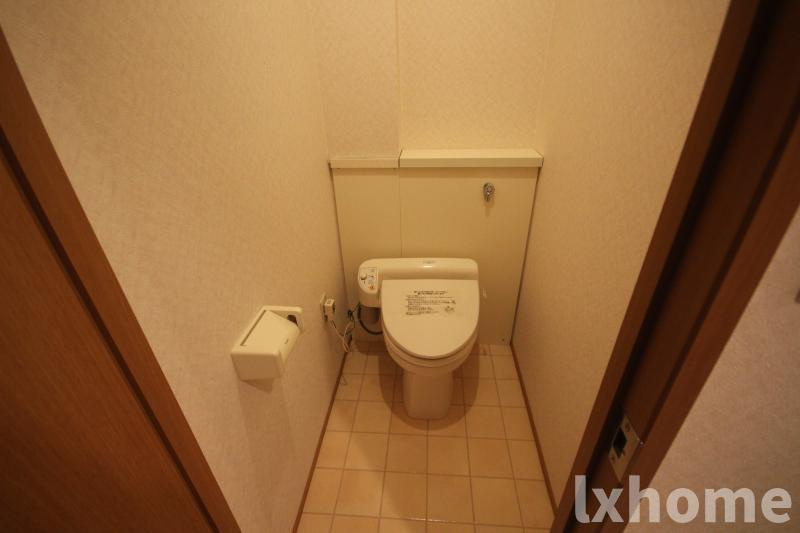 アイブライトのトイレ|コンパクトで使いやすいトイレです