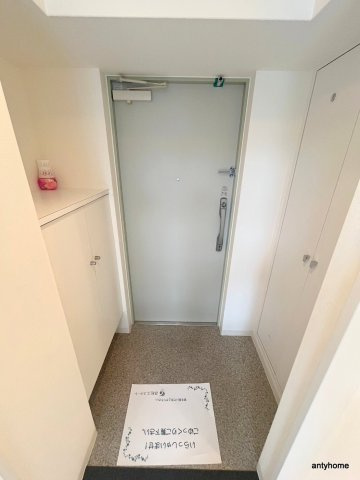 ルーヴェンブルン豊津　仲介手数料無料の玄関