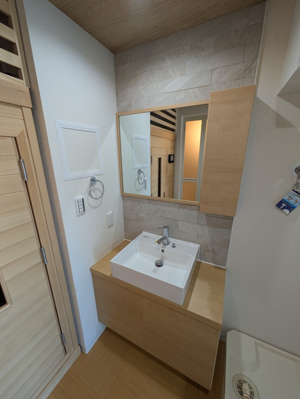 練馬区関町北5丁目マンションの独立洗面台