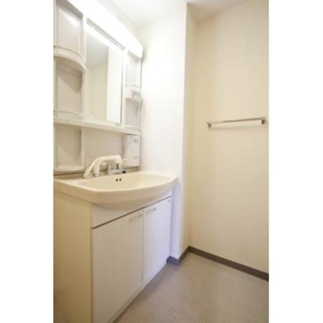 コーボック新小金井の洗面所|※写真は同タイプ住戸です。