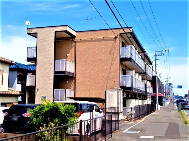 レオパレスかわせみの外観