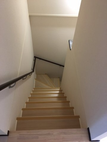 レオネクストコンフォールユウキの玄関