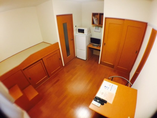レオパレスリトル　ウイングの寝室
