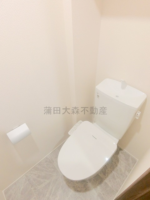 カーサ・マードレ　藤家のトイレ|温水洗浄便座付きのトイレ