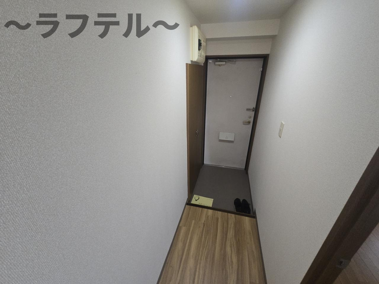 ノヴァ・デ・ガイアの玄関