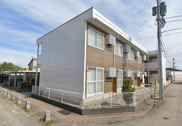 レオパレス八丁道Ａの外観