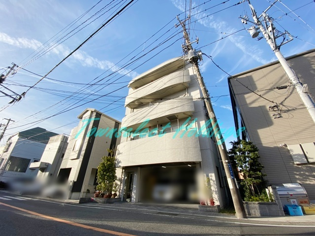 鎌倉市台２丁目の賃貸マンションの外観