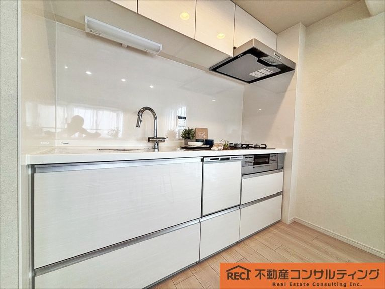 パレスエクセル東灘のその他共用部分|近隣買い物施設充実！