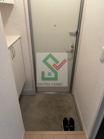 フローラの玄関