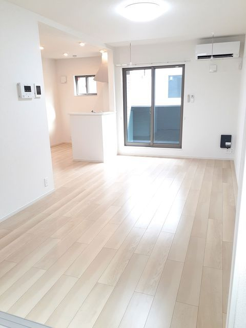 ＰＥＡＲＳの居間・リビング