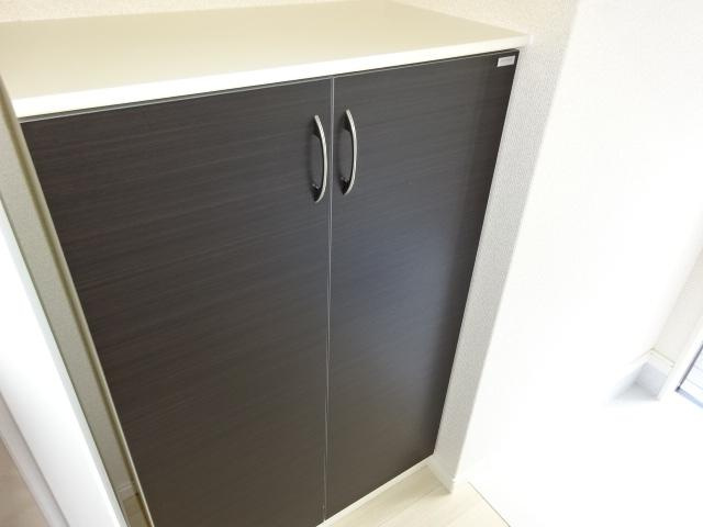 ブランリーオの収納|下駄箱