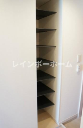 リブリ・ベレッツァのその他